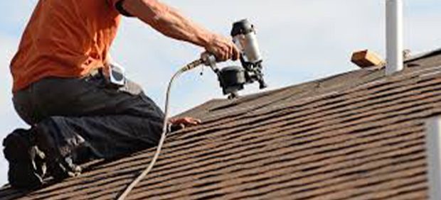 Roofer Leyton